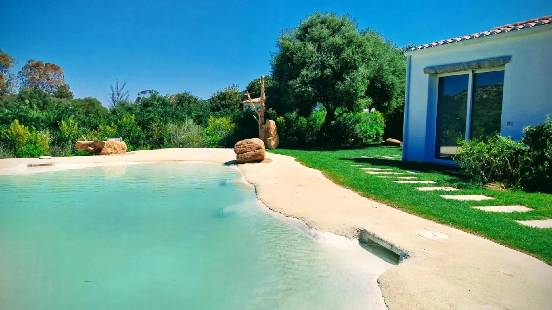 Green Paradise location